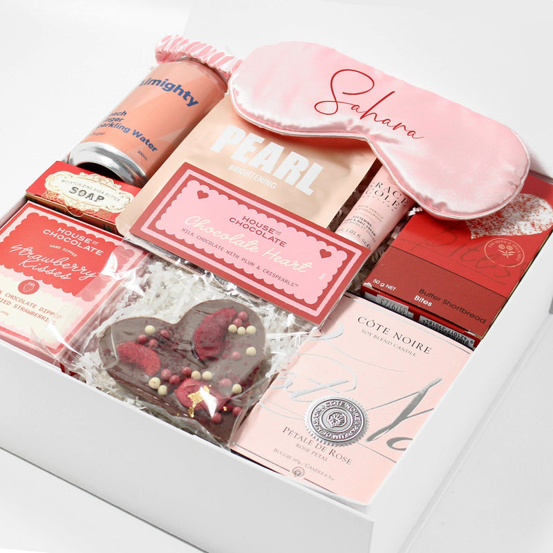 Valentines_day_gift_for_women_nz_endless_love_gift_hamper_bloom_berry