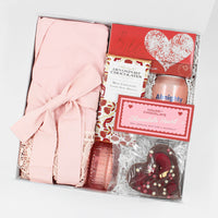 valentines_gift_for_wife_nz_pamper_her_vday_gift_hamper_bloom_berry_nz